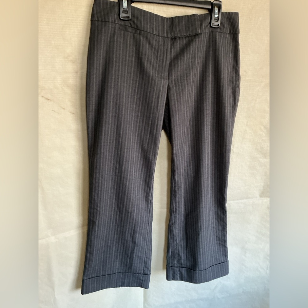 New York & Company Gray Pinstripe Capris